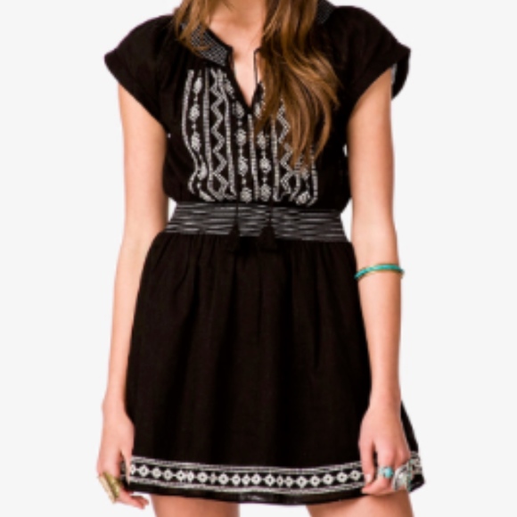 Forever 21 Dresses & Skirts - Forever 21 Black Embroidered Boho Dress
